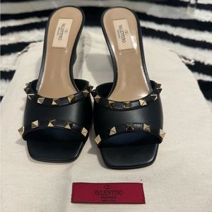 NWT Valentino Garavani